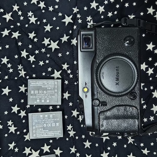 Nuova fotocamera mirrorless - 90%nuova,